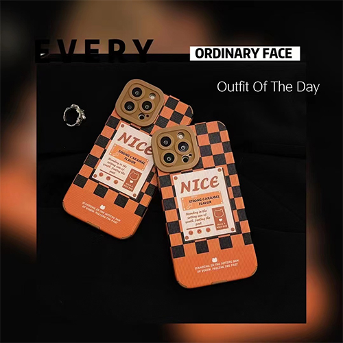 Hộp đựng điện thoại mẫu nhãn